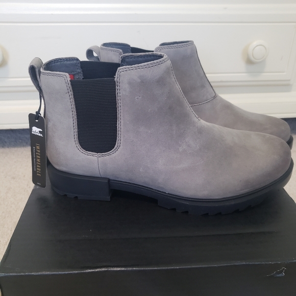 NWT Sorel 8.5 Emelie II Waterproof Chelsea Boot - Picture 1 of 12